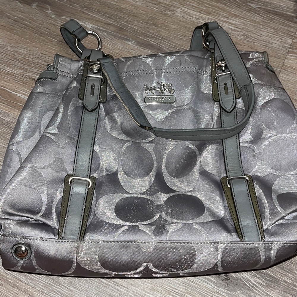 Coach shoulder bag